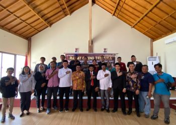 KPU Padang Pariaman Tetapkan John Kenedy Azis dan Rahmat Hidayat sebagai Kepala Daerah Terpilih