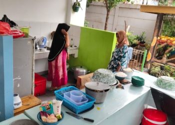 Pemkot Jakarta Barat Respon Cepat Salurkan Bantuan Korban Banjir