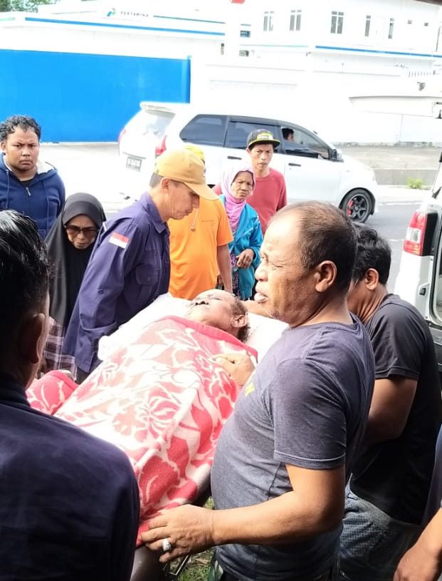 Erman, Korban Tindak Curas Disertai Curat Jorong Lundang Agam Kini Berada di UGD RSAM