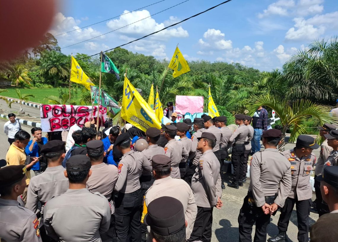 Aliansi Kepemudaan dan Mahasiswa di Dharmasraya Desak Kapolri dan Kapolda Mencopot Kapolres dan Kasat Reskrim