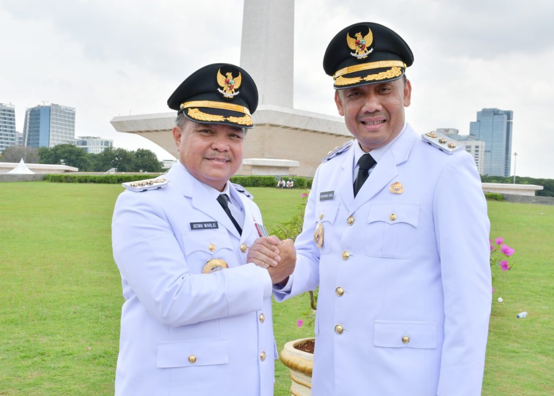 Resmi Jadi Bupati dan Wakil Bupati Agam, Benni-Iqbal Bakal Wujudkan 18 Program Unggulan