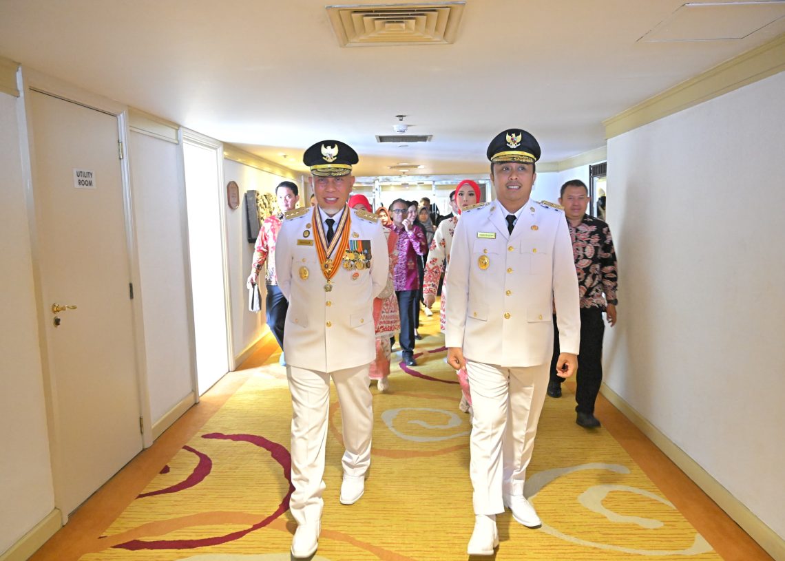 Gubernur Mahyeldi Retreat di Magelang, Wagub Vasko Langsung Bertugas di Sumbar