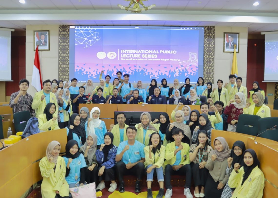 Bekerja Sama dengan Eurasia Foundation Jepang, UNP Kembali Selenggarakan Kuliah Umum Internasional