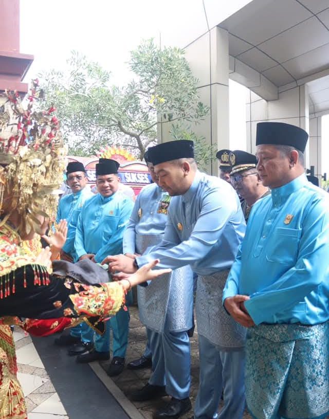 Peringati HUT Ke-21, DPRD Kabupaten Dharmasraya Gelar Paripurna