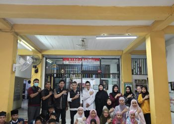 Polri Ulurkan Tangan untuk Sesama, Bakti Sosial di Panti Asuhan Yatim Piatu Nuruz Zahroh