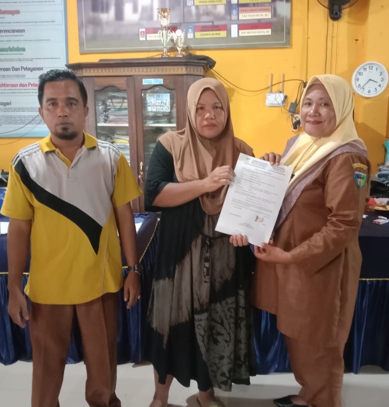 Direktorat PSKBA Kemensos RI Kembali Salurkan Santunan untuk Korban Bencal di Pessel