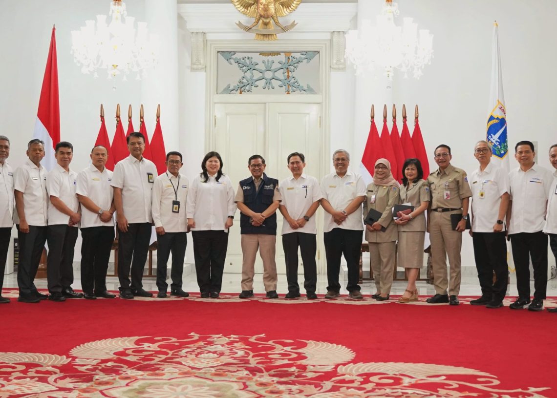 Dikukuhkan sebagai Relawan Pajak, Pramono Anung Dukung Kepatuhan