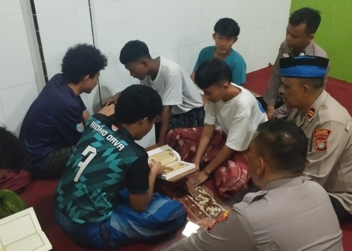 Polsek Tambora Lakukan Pembinaan 12 Remaja Akibat Tawuran