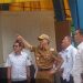 Kunjungi Mesjid Terapung, Bupati Hendrajoni Targetkan Perbaikan Bangunan Mesjid