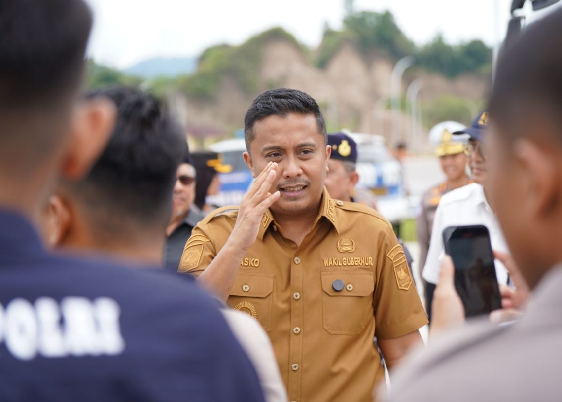 Vasko Ruseimy Pastikan Kesiapan Tol Padang-Sicincin untuk Arus Mudik Lebaran 2025