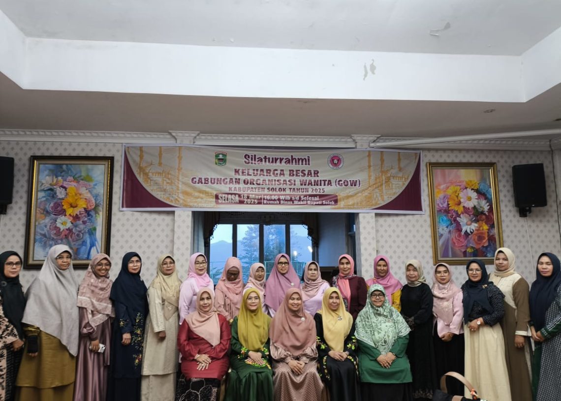 Ketua GOW Kab. Solok Lian Octavia Candra, Gelar Silaturahmi dengan Pengurus Lama