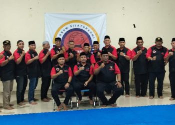 Pererat Kebersamaan, Forum Silaturahmi RW Palmerah Gelar Bukber dan Tarawih Bersama