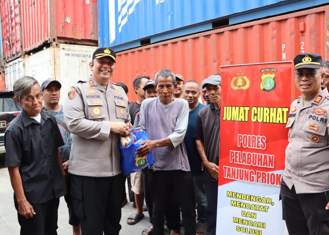 Kapolres Sosialisasikan Tips Mudik Aman, Keluarga Nyaman, Hotline Mudik 110, Berantas Preman Berkedok Ormas