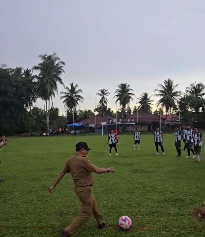Bupati JKA Buka Open Tournament Sepak Bola IPPKO Cup ke IX Tahun 2025