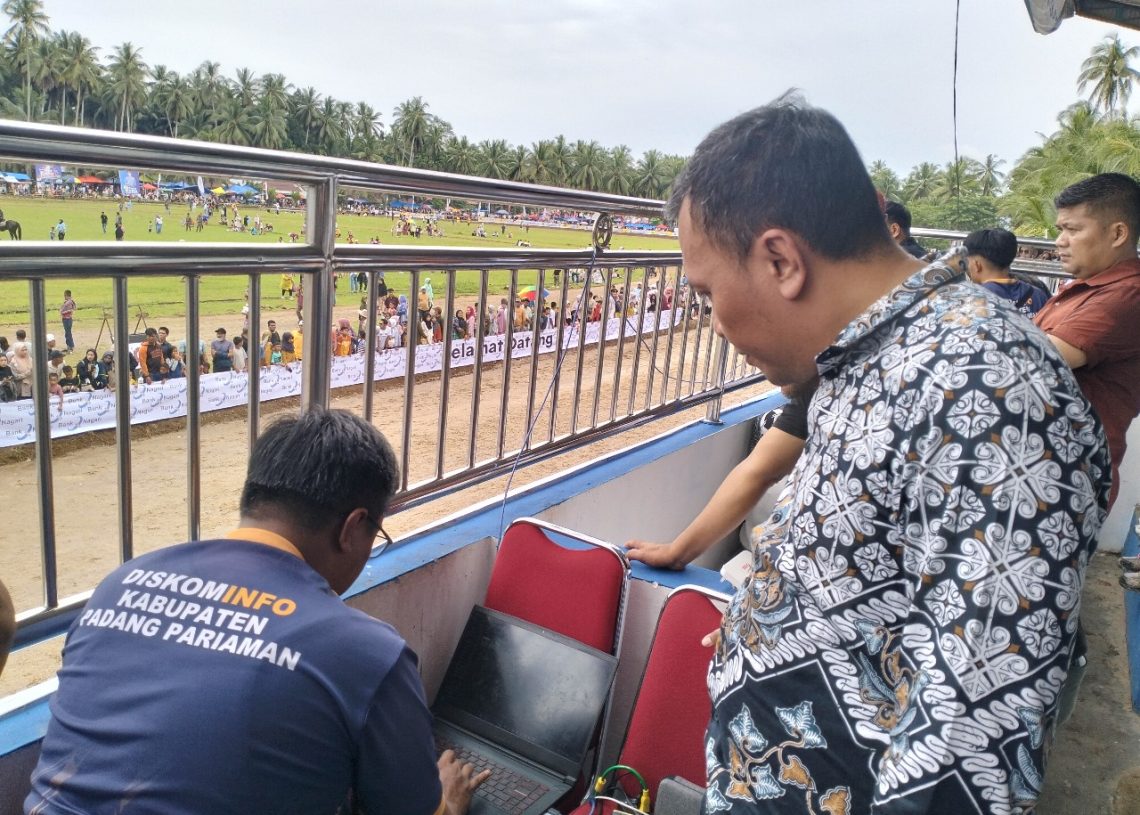 Dukung Transformasi Digital Daerah, PLN Icon Plus Fasilitasi Akses Internet Gratis pada Event Pacu Kuda Bupati Padang Pariaman Cup 2025