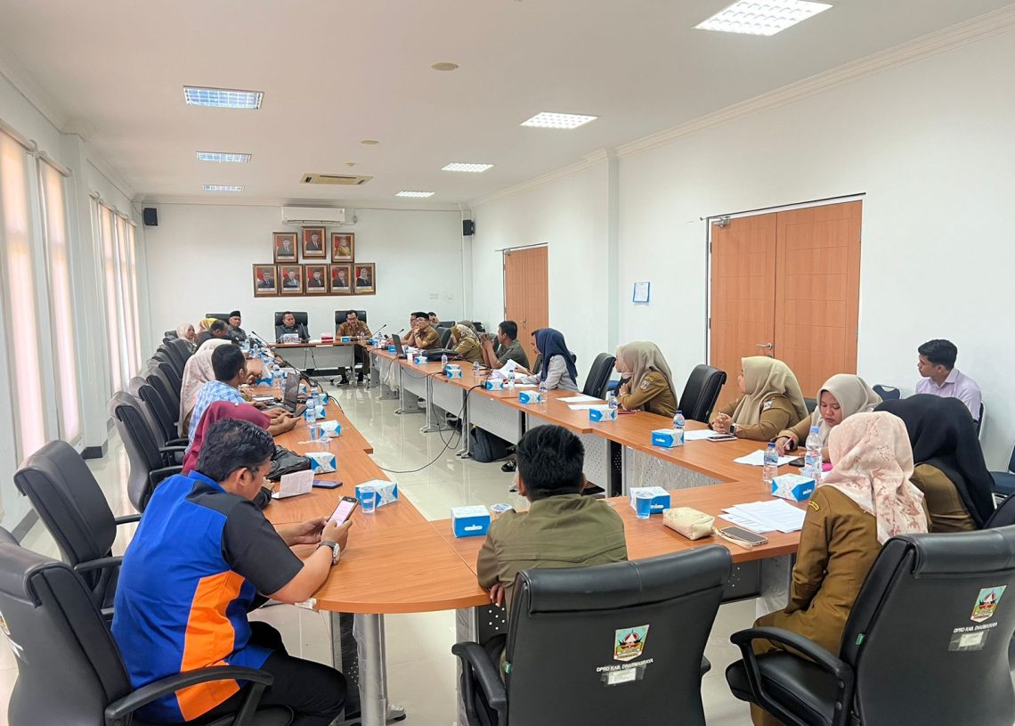 Soal Non ASN yang Dirumahkan, Ketua DPRD Dharmasraya: Kita Tak Bisa Melabrak Aturan