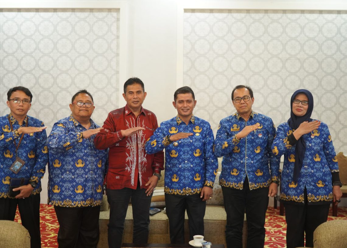 Bupati Jon F Pandu Sambut Kedatangan Samsat Kabupaten Solok