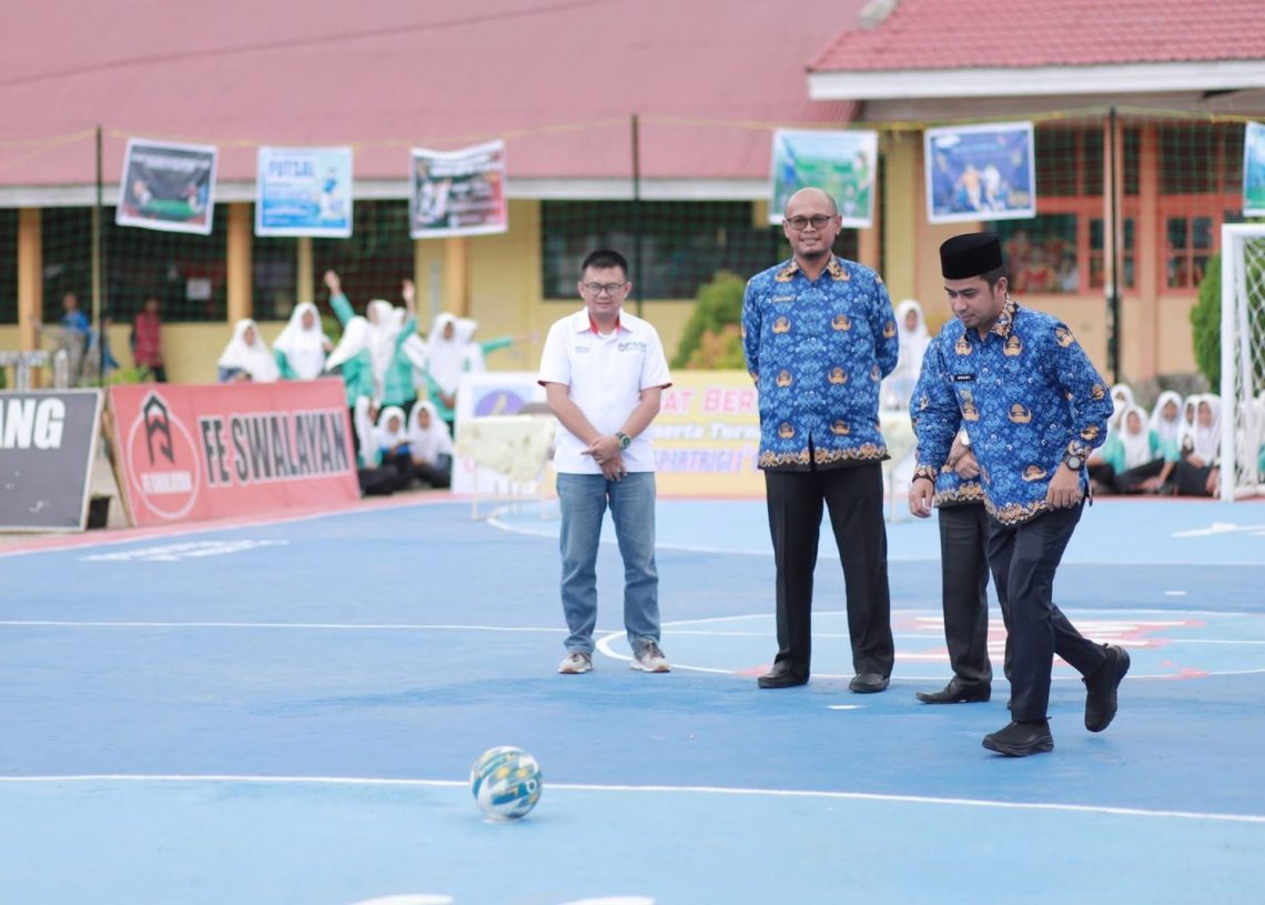 Turnamen Futsal Perebutan Tropi Bergilir Walikota Solok Antar SMP se-Sumbar Ditabuh