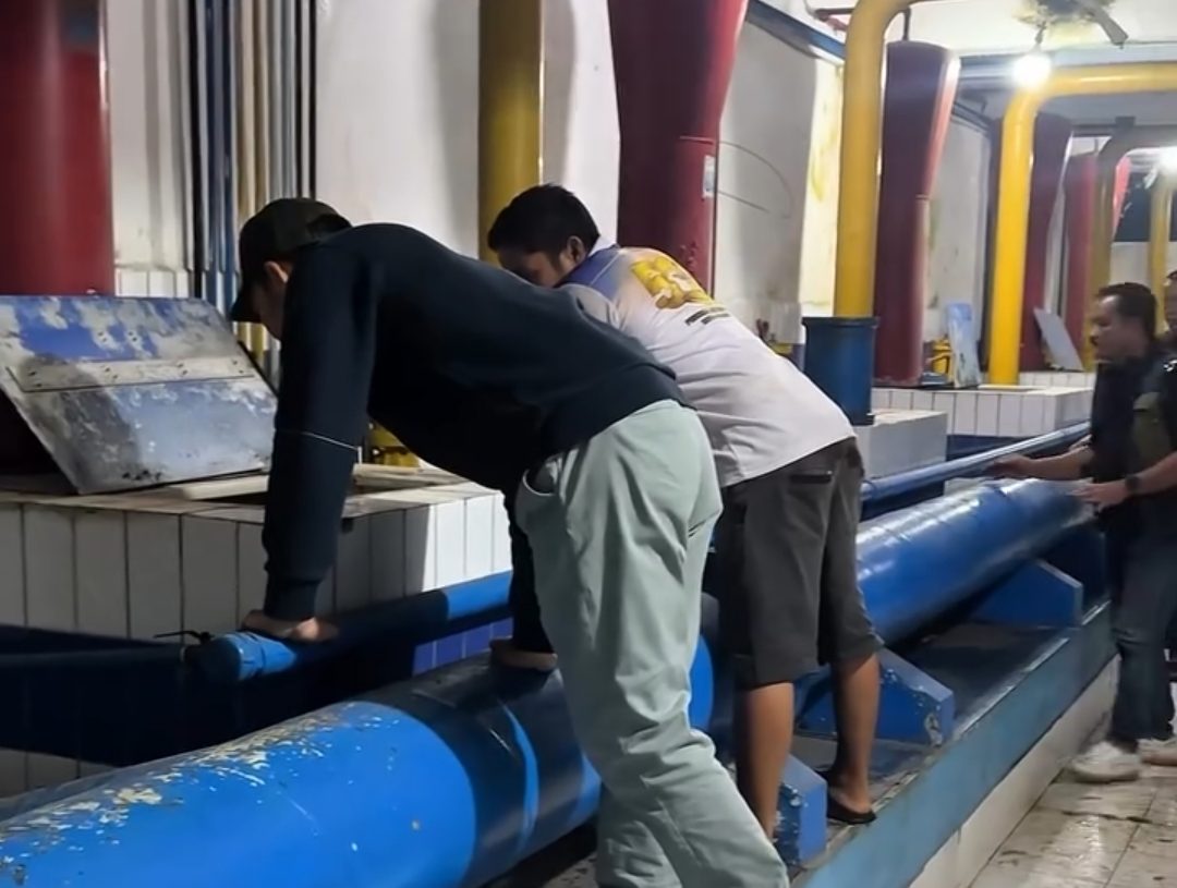 Gerak Cepat! Direktur Teknik Perumda Air Minum Kota Padang Tinjau Langsung Perbaikan Foot Valve di Reservoir IPA Gunung Pangilun