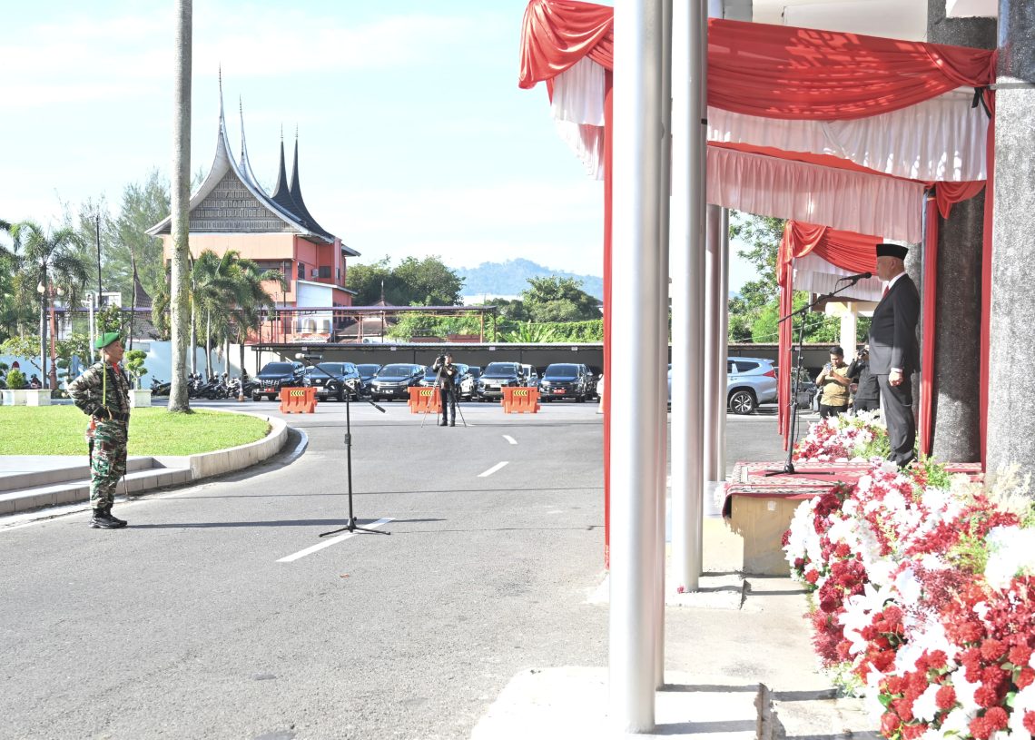 Gubernur Mahyeldi Pimpin Upacara Harkitnas ke-117 Tahun 2025 Tingkat Provinsi Sumbar