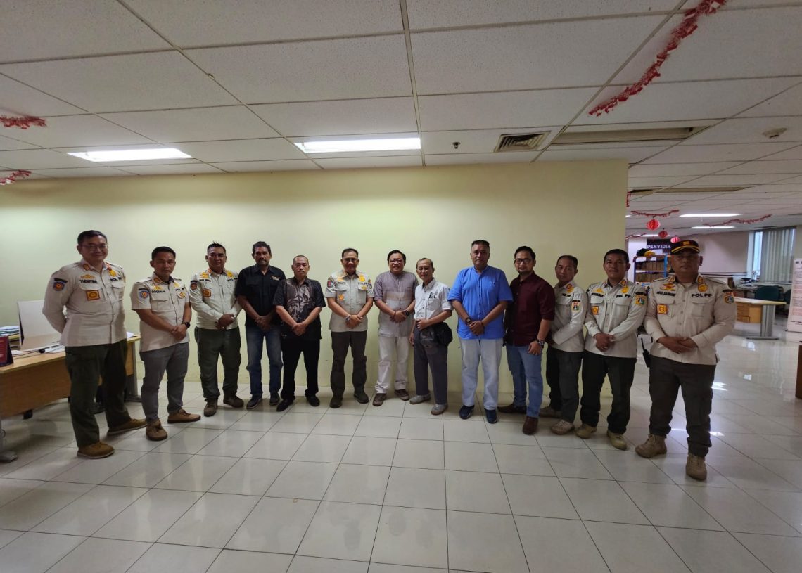 Kolaborasi Media dan Penegak Perda: Pokja PWI dan Satpol PP Jakarta Barat Jalin Kemitraan Strategis