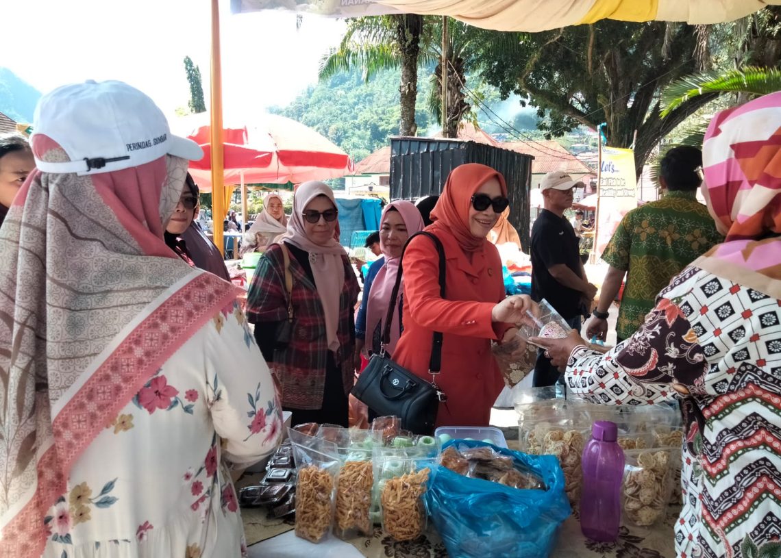 Periska PT Bukit Asam dan Pemko Sawahlunto Bersinergi Gelar Operasi Pasar Pangan dan Lomba Menu B2SA
