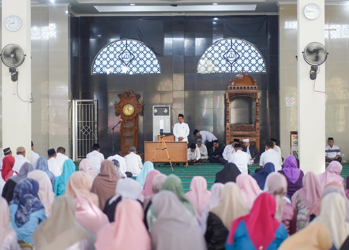 Wirid Bulanan Pemkab Solok, Wabup Tekankan Peningkatan Iman dan Kualitas Spritual Aparatur Pemerintah