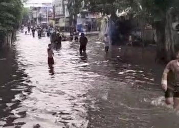 Banjir Seperti Danau Dadakan, Warga Pertanyakan Kinerja SDA Jakarta Barat