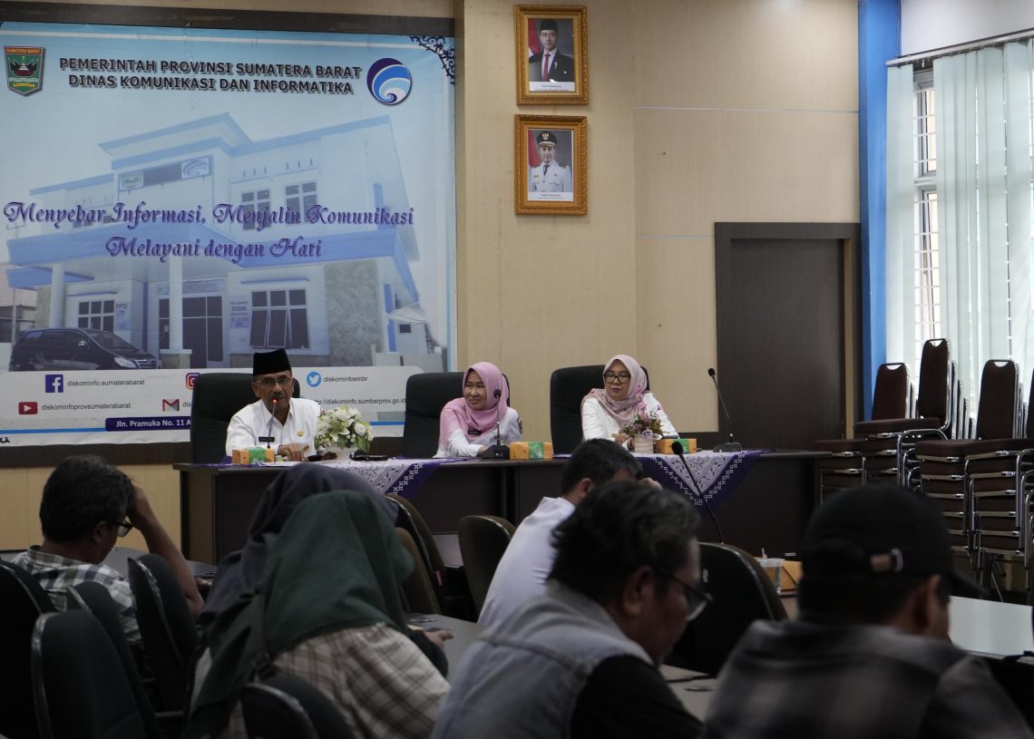 Penggunaan Ponsel Dibatasi di Sekolah Mulai Juni, Demi Kesehatan dan Fokus Belajar Siswa