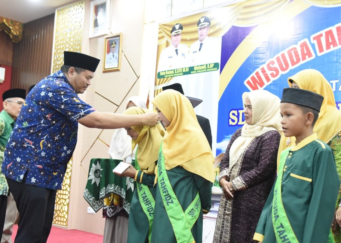Wujudkan Program Balad-Mulyadi, Wako Pariaman Yota Balad Hadiri Wisuda Tahfidz SDIT Aisyiyah