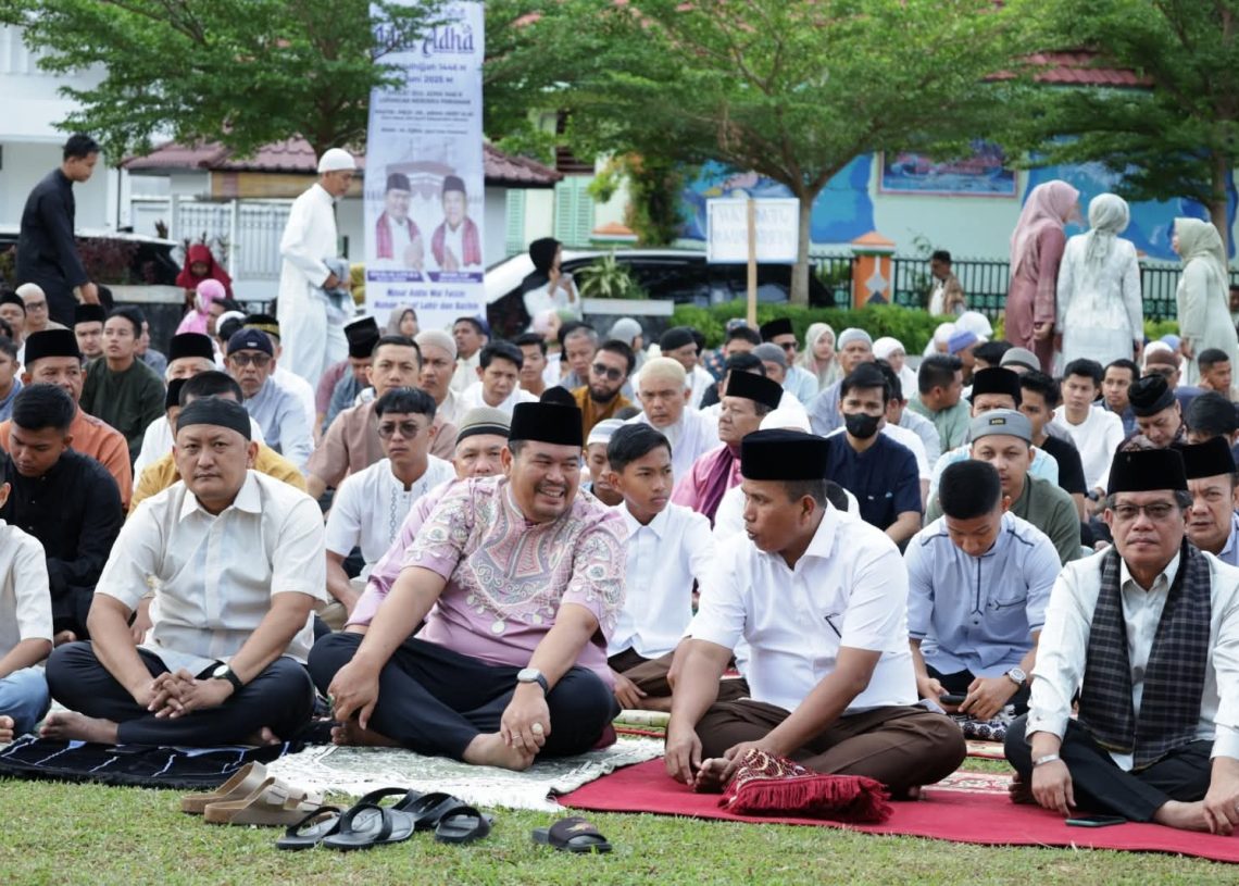 Pemko Pariaman Gelar Sholat Idul Adha 1446 H di Lapangan Merdeka Kota Pariaman