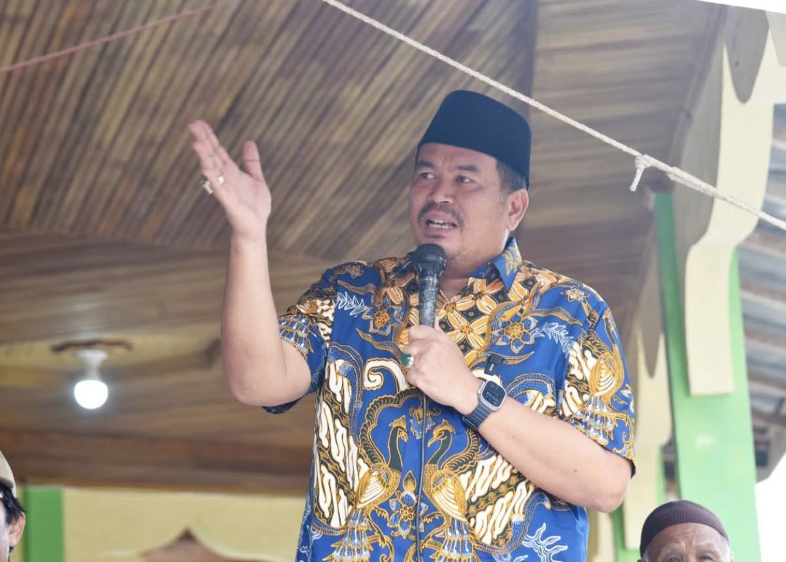 Yota Balad Pantau Penyembelihan Sapi Kurban Bantuan Presiden RI Prabowo Subianto