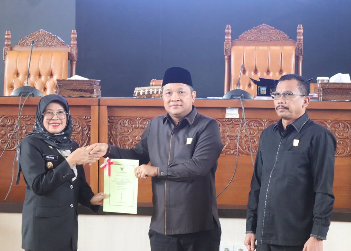 DPRD Kabupaten Dharmasraya Gelar Rapat Paripurna Penyampaian Nota Penjelasan Bupati Terkait Ranperda Pertanggungjawaban Pelaksanaan APBD 2024