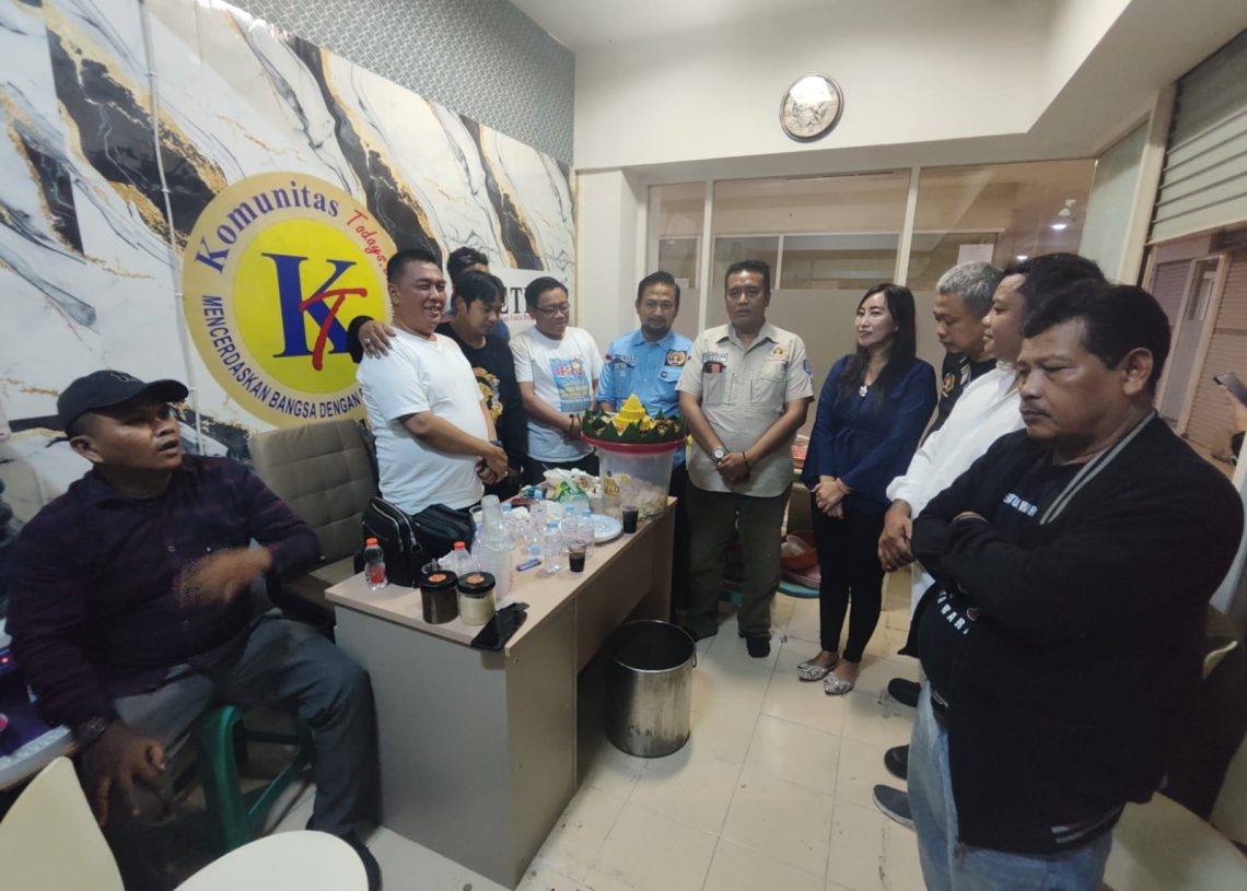 Perkuat Silaturahmi, PWI Jakarta Barat Resmikan Kantor Baru Deteksi Jaya dan Komunitastodays.co