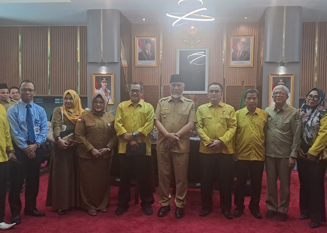 Ketua Umum DPP LPLH Nata Buana Lanjutkan Pembicaraan Pabrik Minyak di Pasaman Bersama Gubernur Sumbar