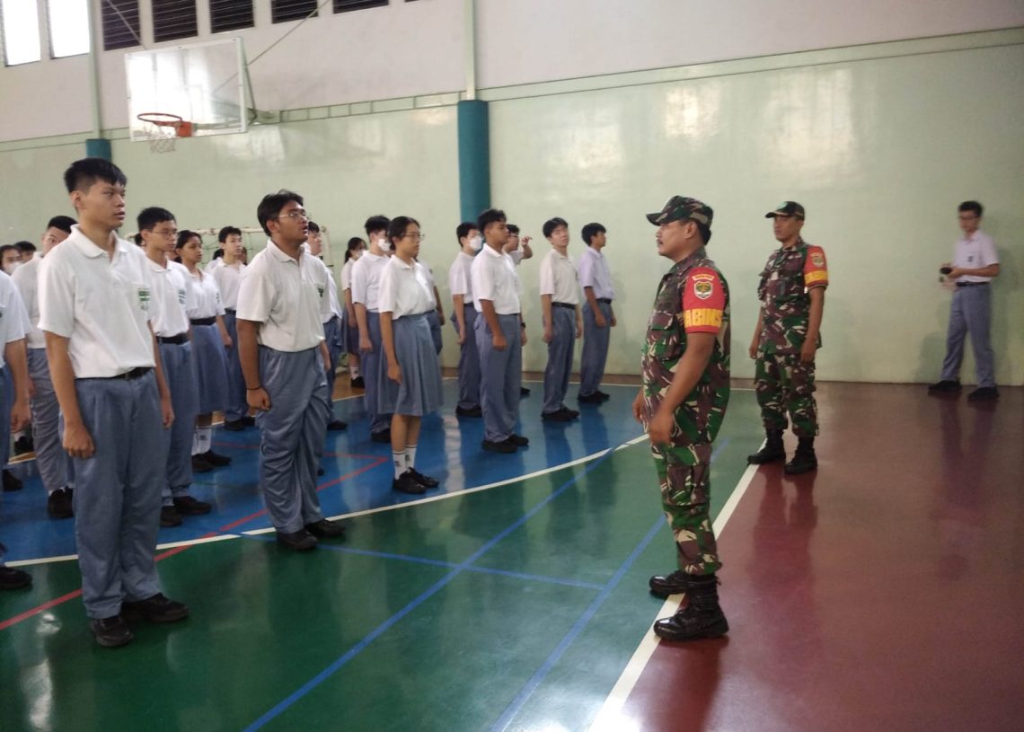 Koramil 01/MTG Melaksanakan Kegiatan Komsos dan Army Go to school