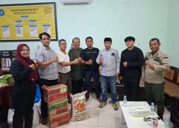 Tokoh Pemuda Gropet Salurkan Bantuan Sembako untuk Korban Kebakaran di Tanjung Duren Utara