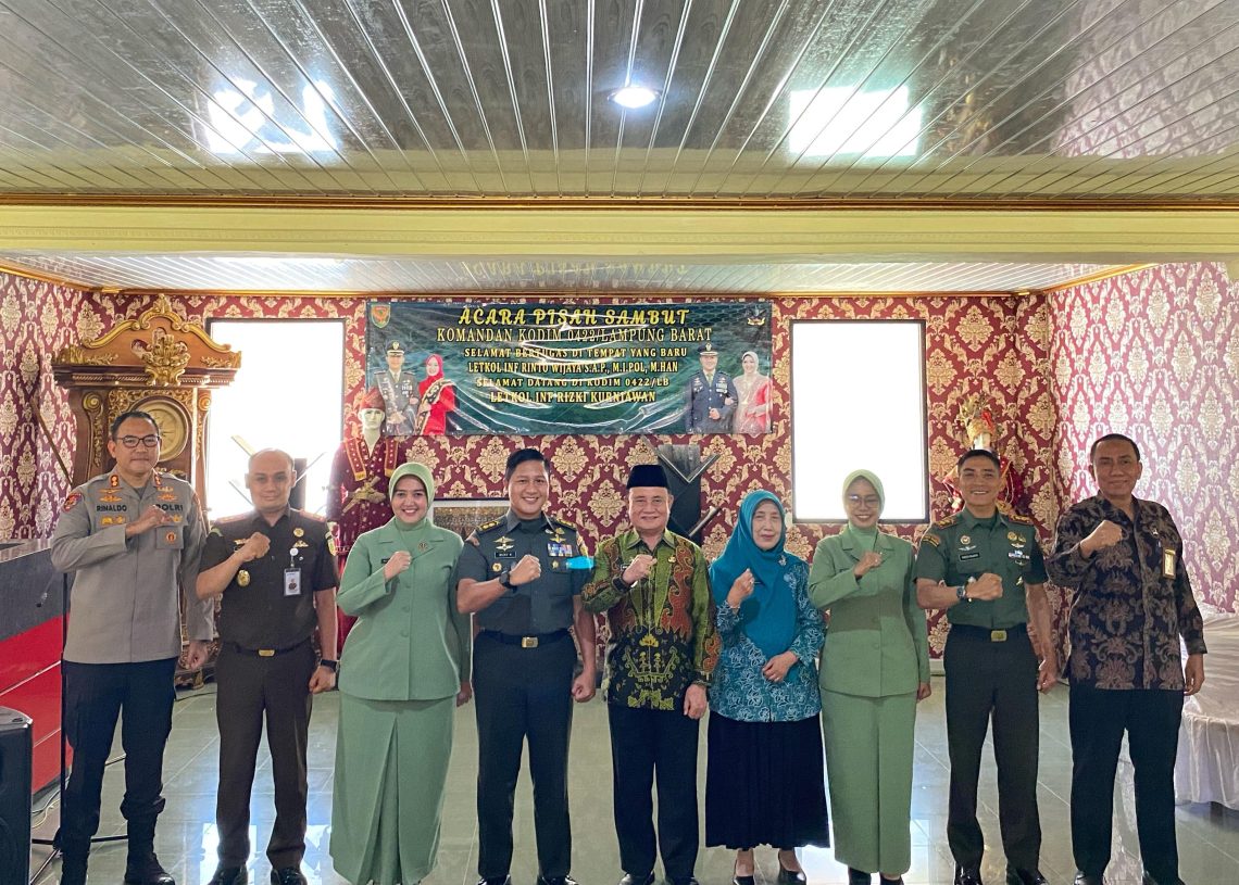 Hadiri Pisah Sambut Dandim 0422/LB, Wakil Bupati Lambar Berikan Apresiasi Letkol Inf Rinto Wijaya