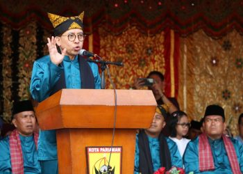 Perdana Buka Pesona Budaya Hoyak Tabuik Piaman 2025, Fadli Zon: Budaya Tabuik Diusulkan ke UNESCO
