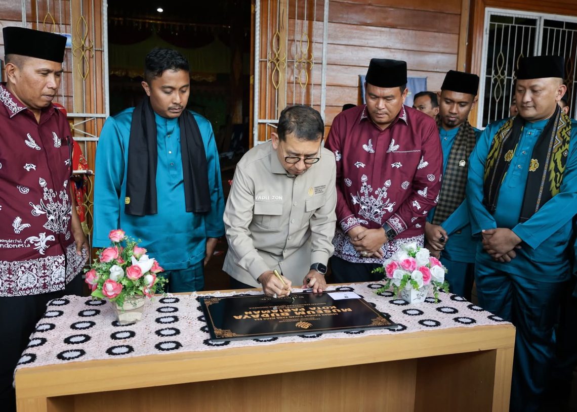 Menteri Kebudayaan Fadli Zon Resmikan Museum Budaya Kota Pariaman