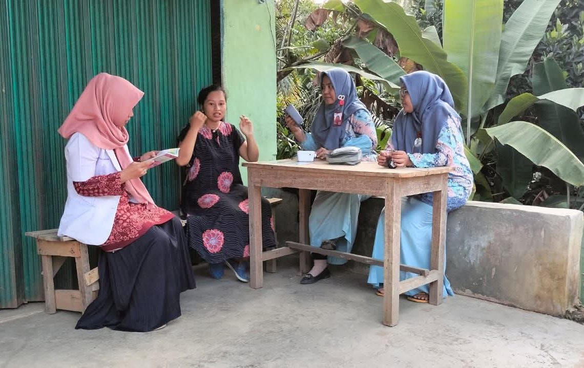 Inovasi “Bidadari Naun Pisan” Turunkan Risiko Kematian Ibu dan Bayi di Sungai Rumbai