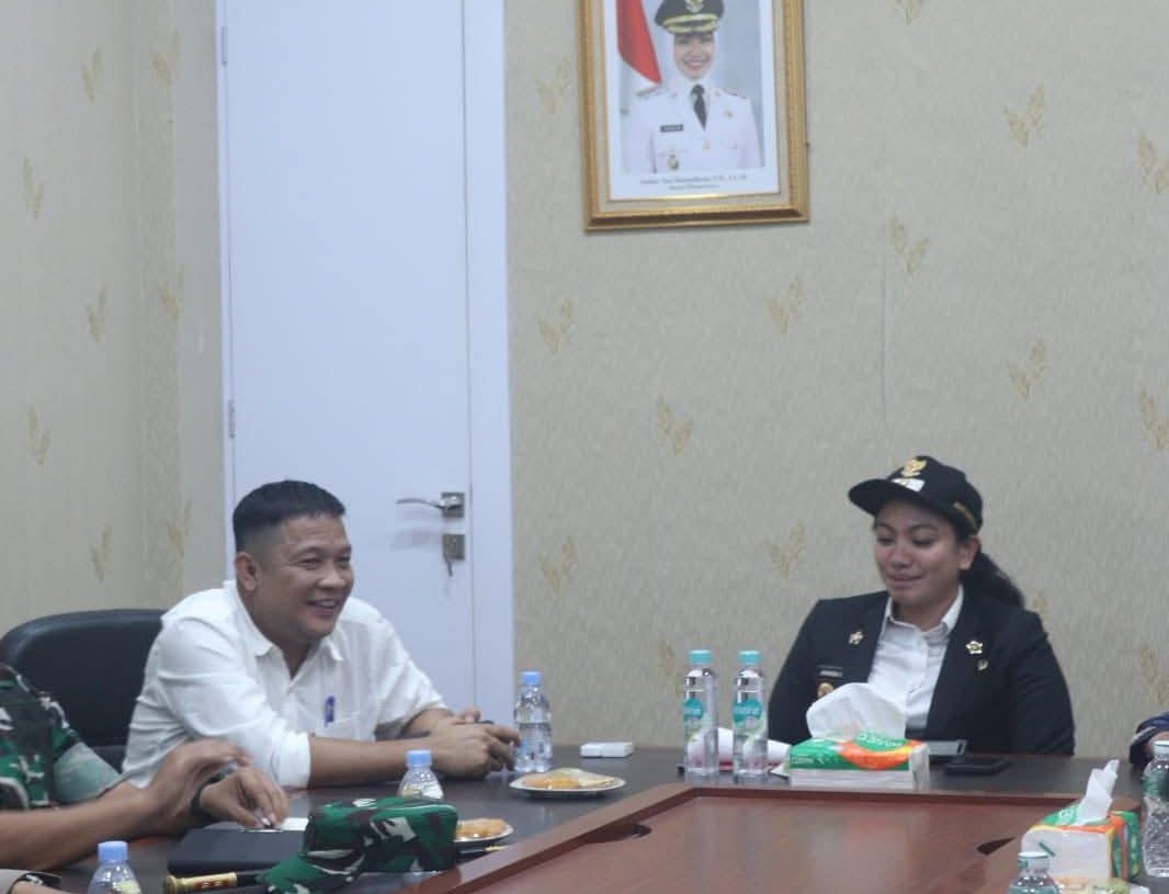 Ketua DPRD Kabupaten Dharmasraya Hadiri   FGD Bersama Forkopimda