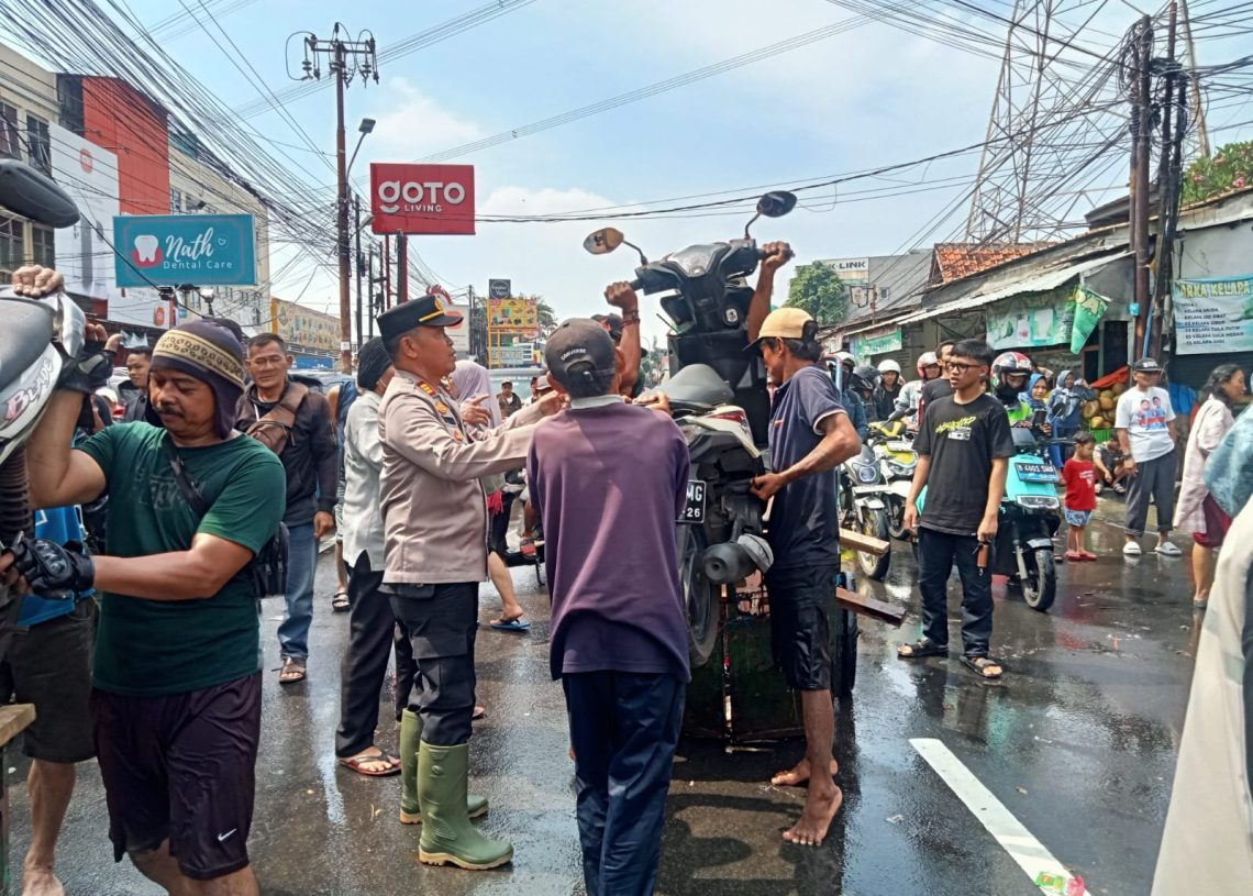 Peduli Kemanusiaan, Bencana Banjir Ciledug Indah