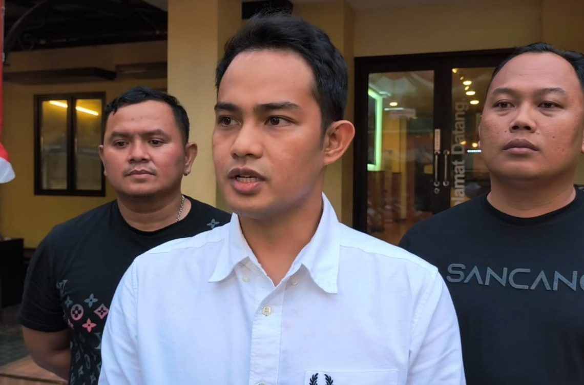 Kurang dari 24 Jam Usai Viral Palak Sopir Travel Rp300 Ribu, Jagoan Kampung di Tambora Diciduk Polisi