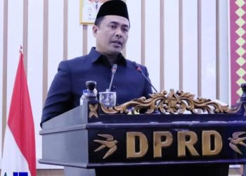Bupati Oku Selatan Berikan Jawaban Atas Pandangan Umum Fraksi Dalam Rapat Paripurna DPRD