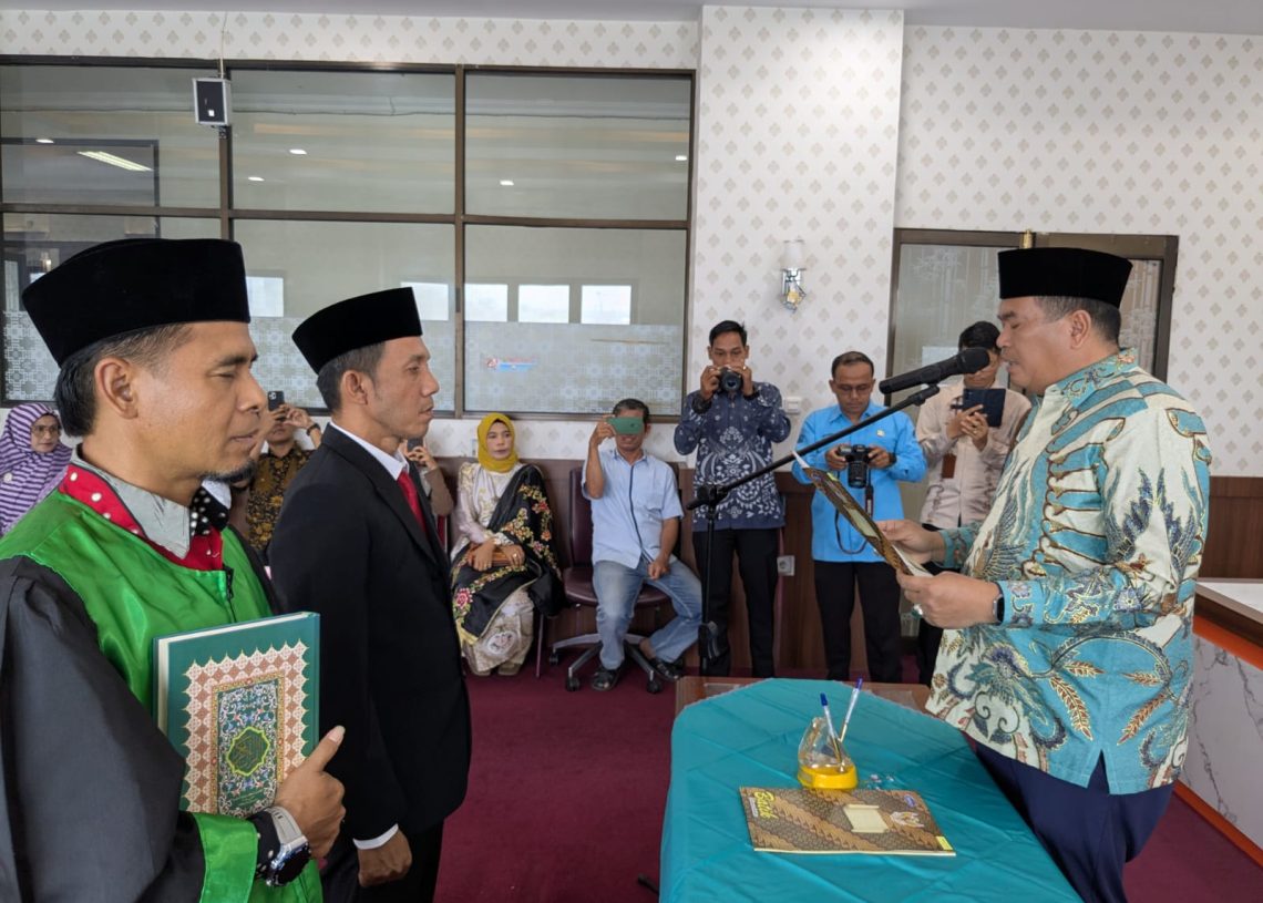 Dilantik Gantikan Pimpinan Baznas, Peran Adek Oswandi Diharapkan Perkuat Fungsi Baznas Pariaman