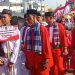 Karnaval Kebangsaan Desa Pangkalan Bentangkan Bendera Merah Putih Sepanjang 80 M dan Perahu Naga Emas