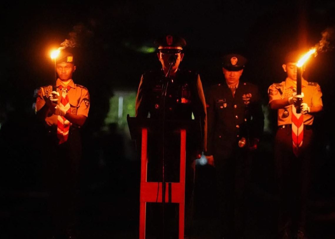 Wako dan Wawako Solok Kompak Ikuti Upacara Renungan Suci Peringatan Kemerdekaan RI ke-80