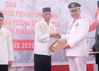 HUT ke-80 Kemerdekaan RI, Bupati OKU Selatan Berikan Remisi Warga Binaan Lapas Kelas IIB Muaradua