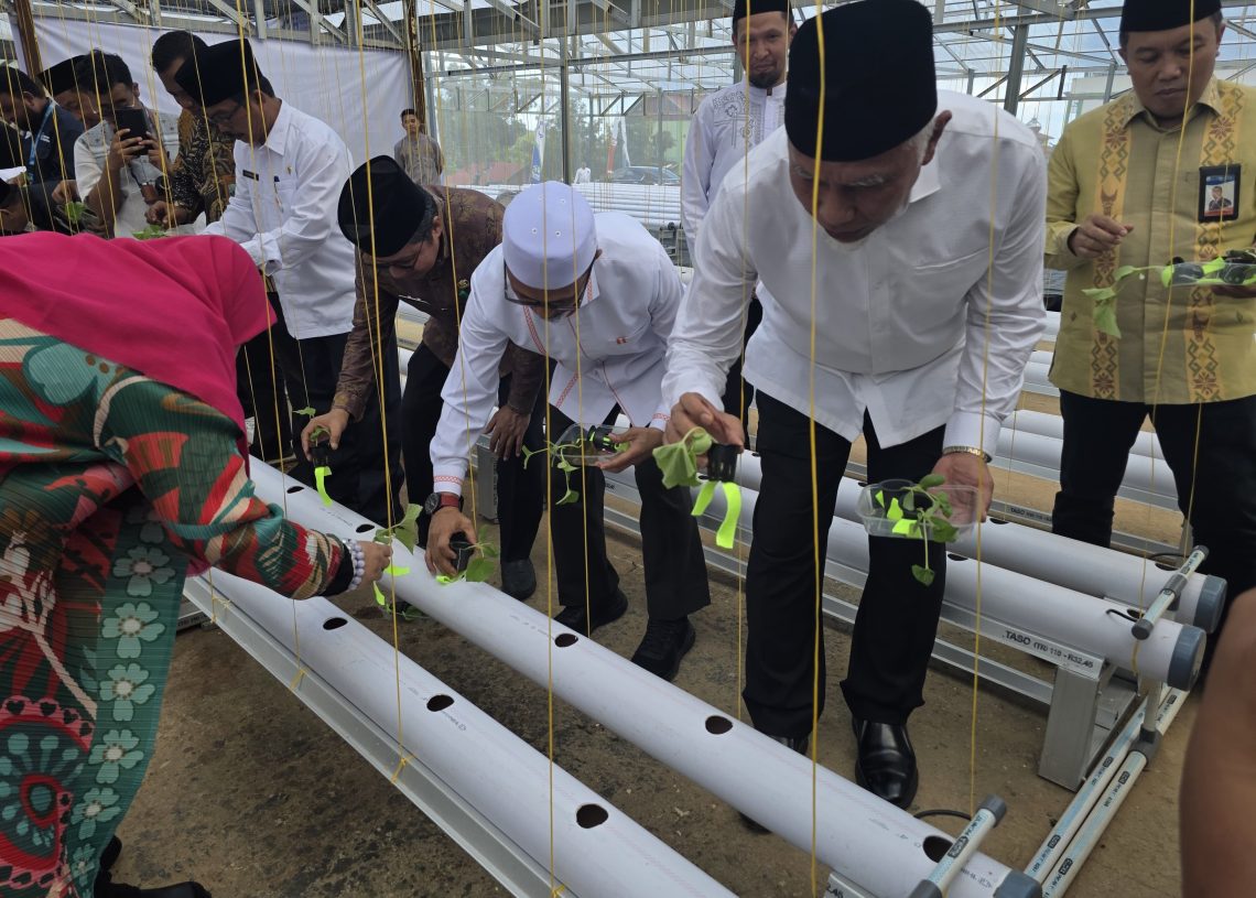 Gubernur Mahyeldi Resmikan Graha Wakaf AR Risalah, Gedung Wakaf Pertama di Sumbar